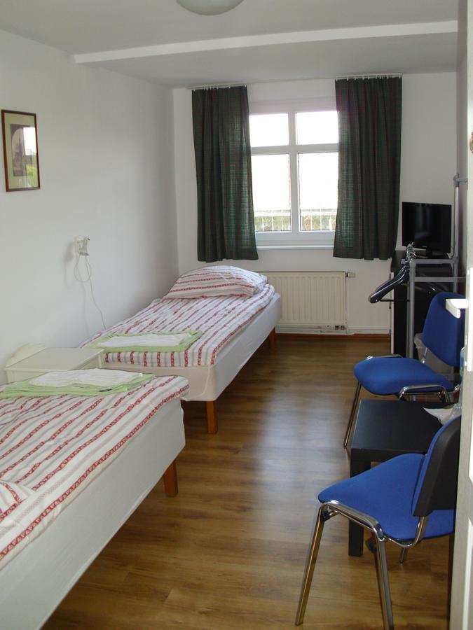 Pokoje Goscinne Irene Poznan Ngoại thất bức ảnh